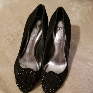 BCBG vintage heels